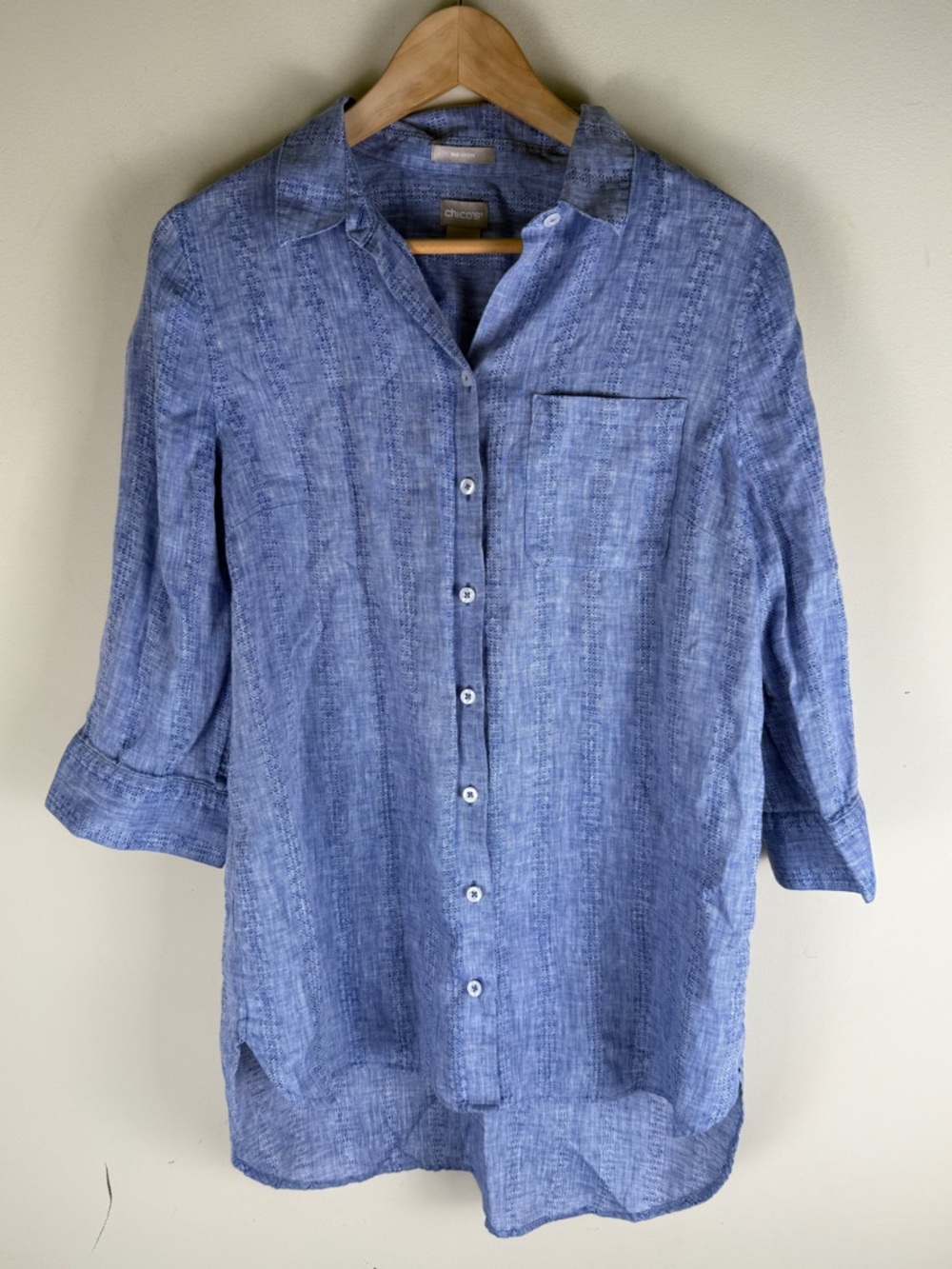 Chico's Women's Shirt Button Up 3/4 Sleeved No-Iron Linen Blue Tunic Size 8/10